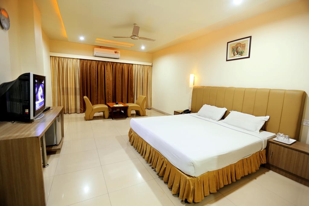 Hotel Sitara Grand Haiderabad Buitenkant foto